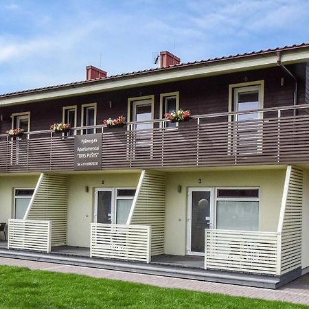 Apartamentai Trys Pusys Šventoji エクステリア 写真